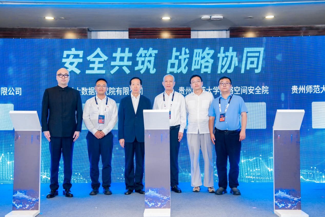 1756696478156176.jpg 1756696478156176.jpg